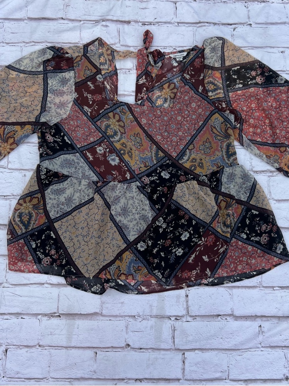 American Eagle Outfitters Multi-Color Patchwork Floral Tie-Neck Blouse